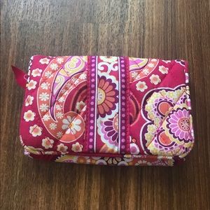Vera Bradley keychain wallet